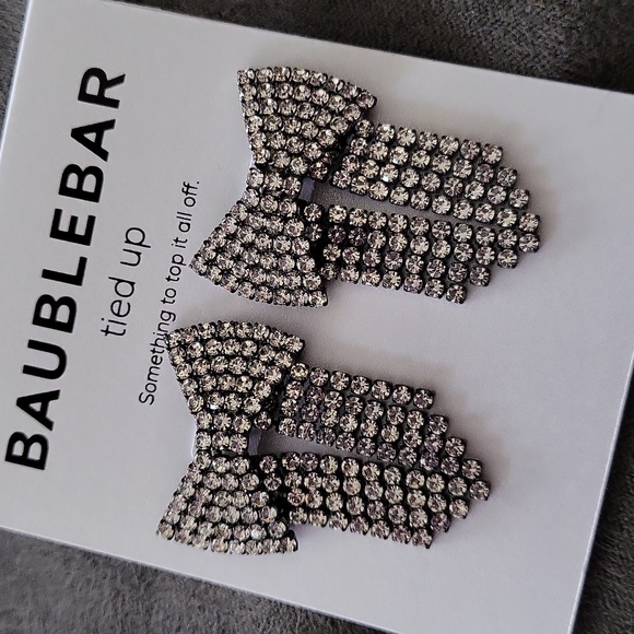 Baublebar gem bow fringe New on card - Picture 2 of 2